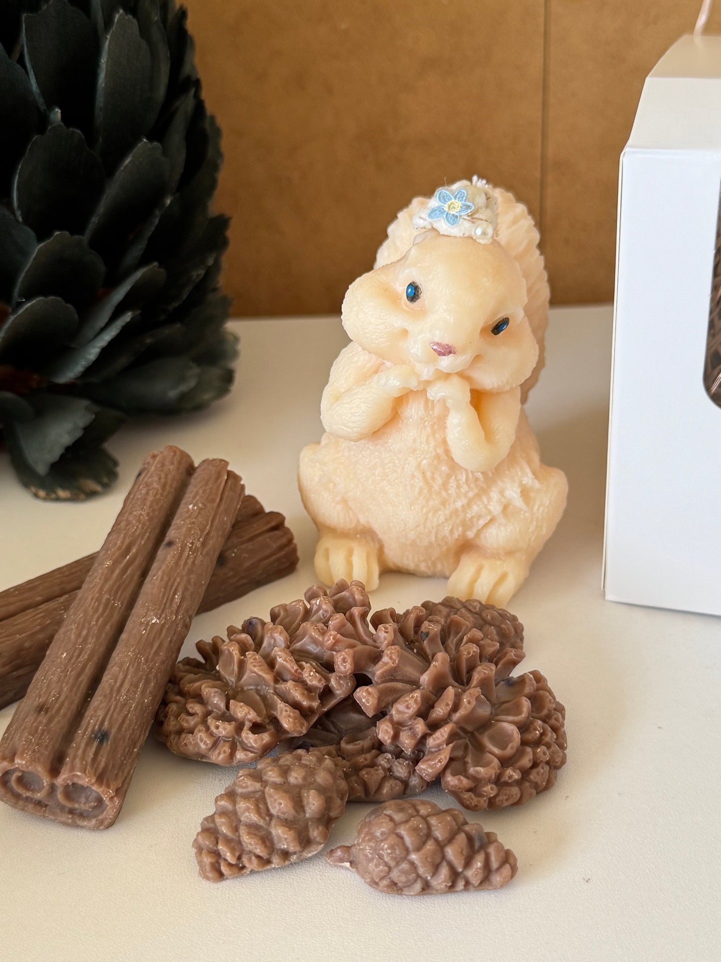 VELA ENFORMA DE ARDILLA  +  WAX MELTS